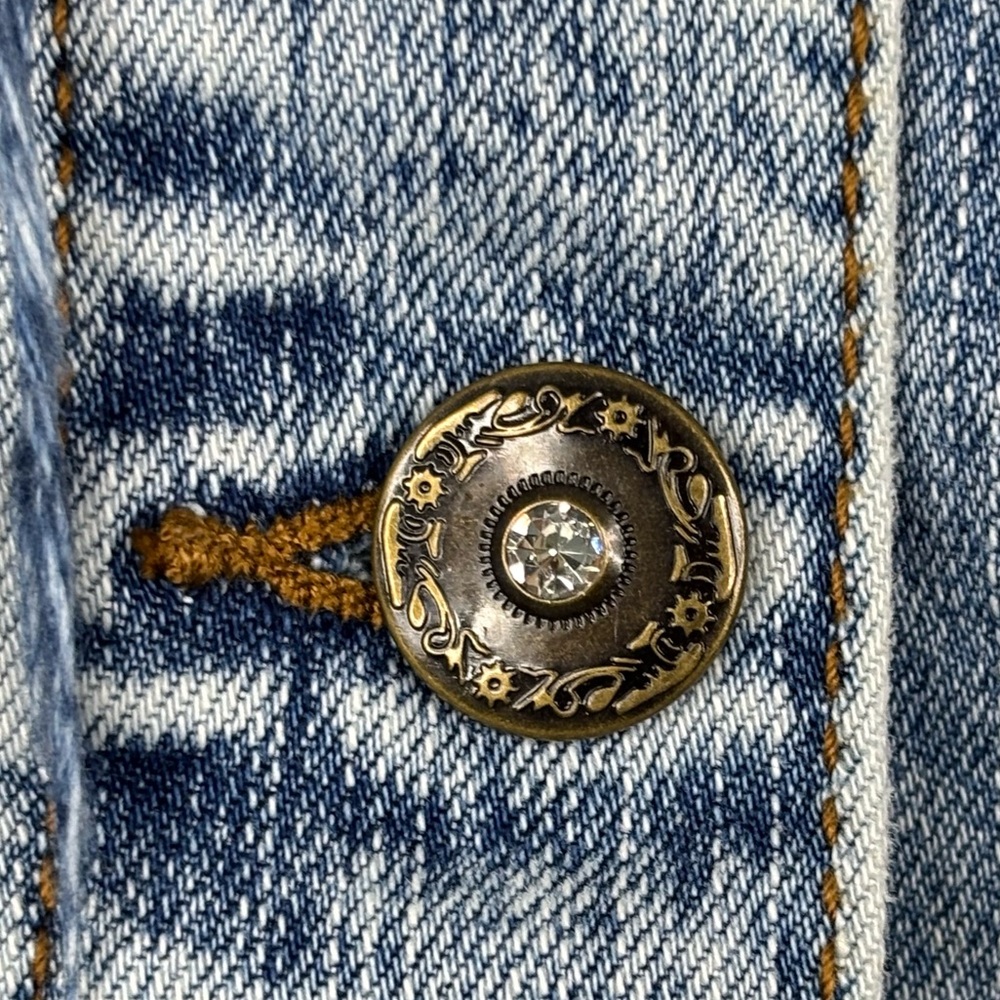 Desigual Floral Embroidered 4 Pocket Distressed Fade Washed Jean Jacket EU 38 - Picture 7 of 14